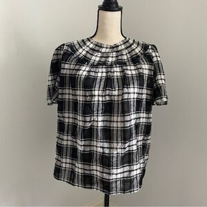 Ann Taylor Black White Plaid Puff Sleeve Blouse size Small Lightweight Pleated